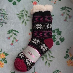 NWT - MOPAS - Cozy Thermal Non-skid Slipper Socks